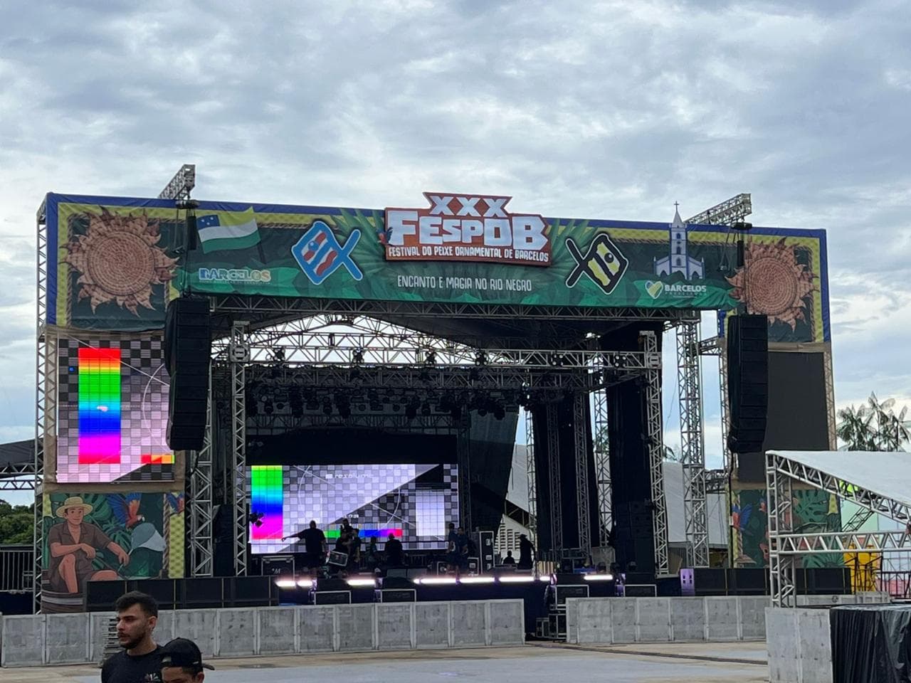 Banners, faixas e displays